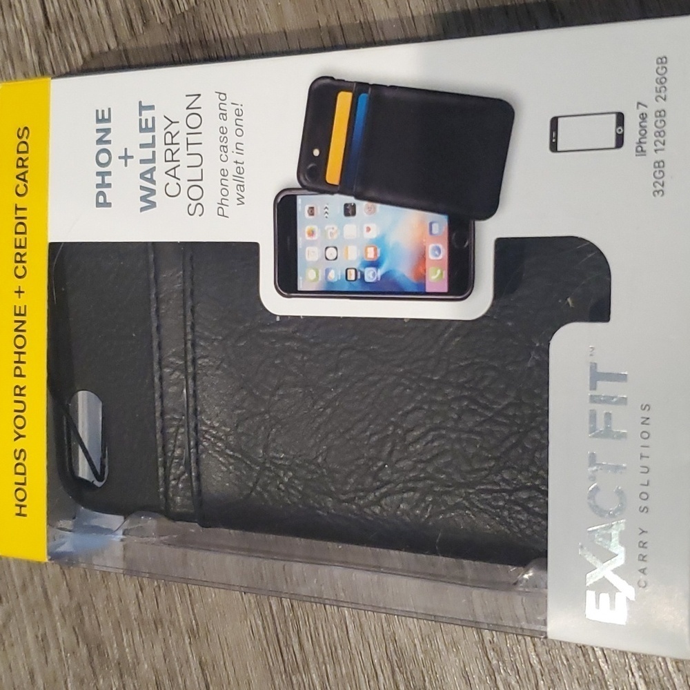 🧿NWT IPHONE 7 CASE